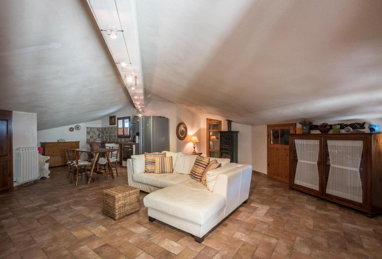 Da Gianni A Montalcino Villa Bagian luar foto