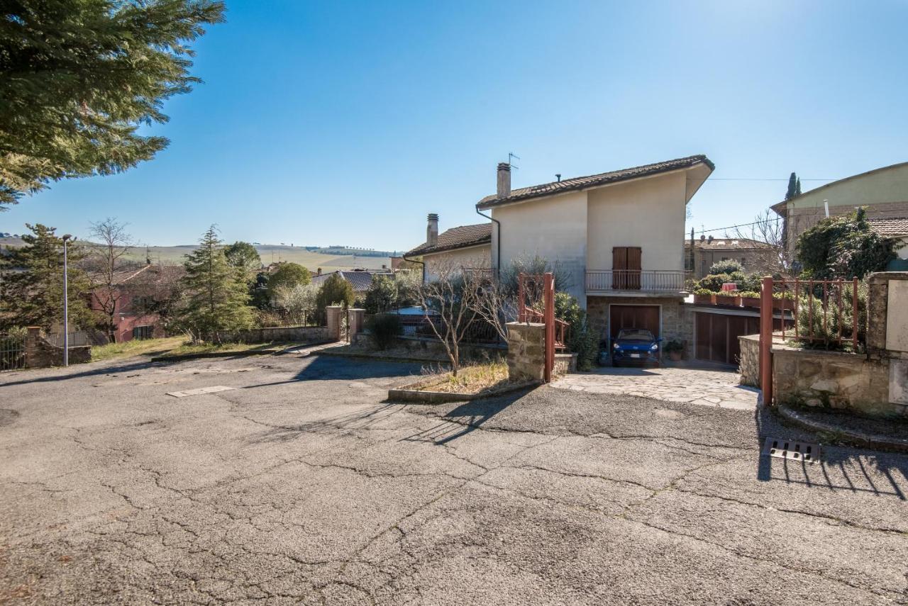 Da Gianni A Montalcino Villa Bagian luar foto